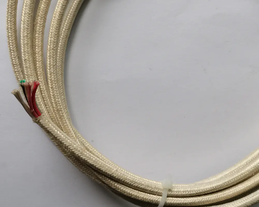 temperature resistant and robust Glass Fibre Cable