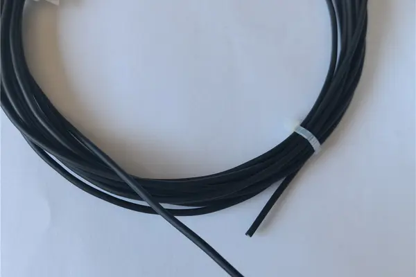 Durable et flexible : le câble métallique Losh TPU répond à vos nombreux besoins